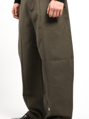 baggy pants olive